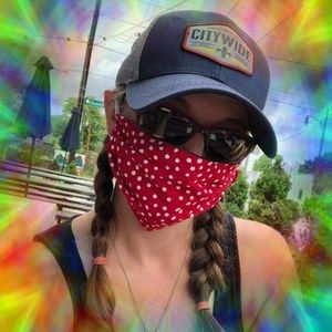 Meet your Posher, Jen